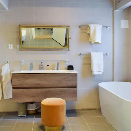 Stunning In Sandsli W/ Wifi And 2 Bedrooms Daire Bergen